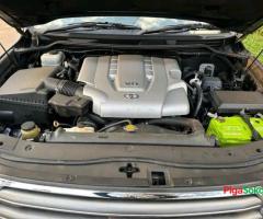 Land cruiser V8 Petrol - 9