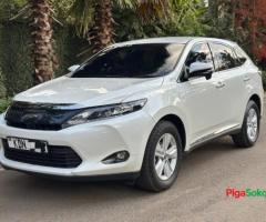 Toyota Harrier - 4