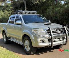 TOYOTA HILUX VIGO - 7
