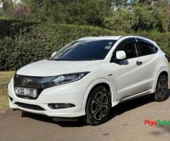 Honda Vezel Hybrid - 3