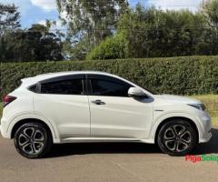 Honda Vezel Hybrid - 9