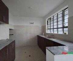 4 Bedroom all-ensuite Mansion in Kikuyu - 2