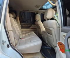 Toyota Landcruiser LC100 series 2003 model - 4