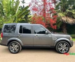 Land rover defender Puma - 4