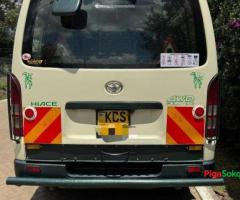 Toyota Hiace Tour Van - 6