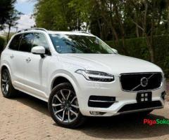 Volvo XC90 - 8