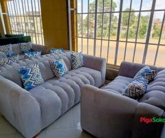 ✨ Spacious & Stylish 5-Seater Chester Sofa ✨