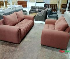 A stylish🌟 5 seater bubble 🫧sofa🛋️burnt orange 🧡