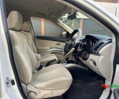 Mitsubishi Outlander 2010 model - 6