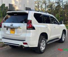 Toyota Landcruiser Prado J150  2017 model - 12