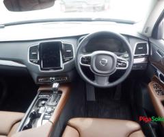 Volvo XC90 - 2